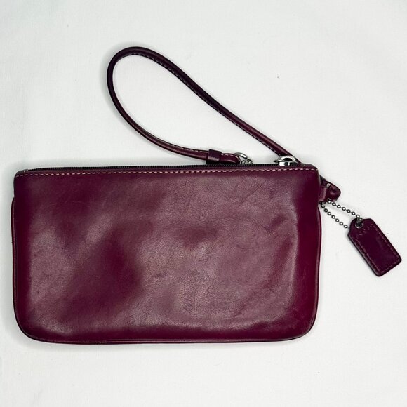 COACH Vintage Hampton Silver Buckle Currant Leather Large Skinny Wristlet - Picture 2 of 12